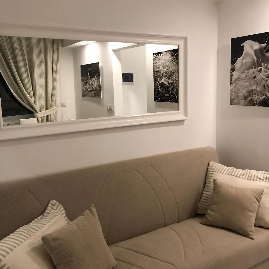 La Casa Di Gio Golf Tennis E Parcheggio Privato Rapallo Włochy